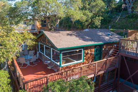 446 Scenic Rd, Fairfax, CA 94930 photo 1