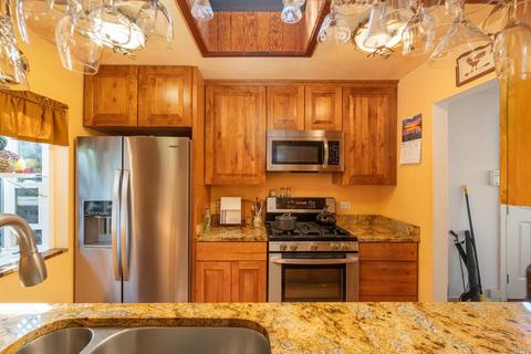 446 Scenic Rd, Fairfax, CA 94930 photo 9