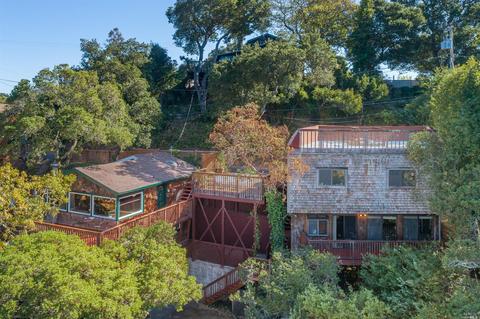 446 Scenic Rd, Fairfax, CA 94930 photo 2