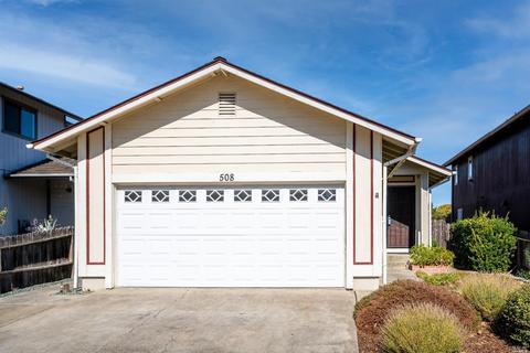 508 Capps Ln, Ukiah, CA 95482 photo 2