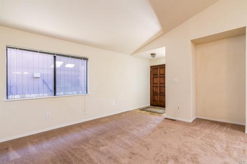 508 Capps Ln, Ukiah, CA 95482 photo 4