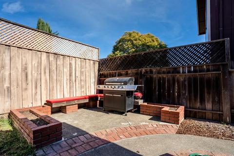 508 Capps Ln, Ukiah, CA 95482 photo 16