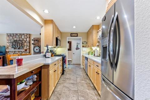 97 Mayor Way, Cloverdale, CA 95425 photo 6