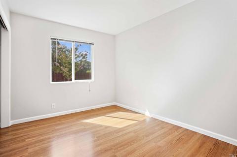 83 Rocca Dr, Petaluma, CA 94952 photo 18