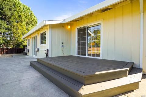 121 Vineyard Cir, Sonoma, CA 95476 photo 35