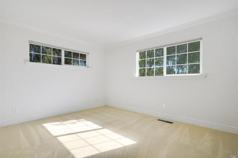 121 Vineyard Cir, Sonoma, CA 95476 photo 24