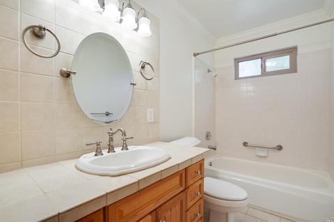121 Vineyard Cir, Sonoma, CA 95476 photo 27
