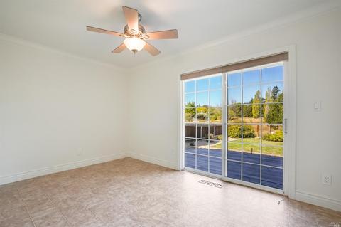 121 Vineyard Cir, Sonoma, CA 95476 photo 18