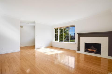 121 Vineyard Cir, Sonoma, CA 95476 photo 3