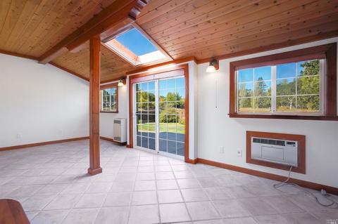 121 Vineyard Cir, Sonoma, CA 95476 photo 5