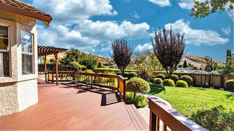 3239 Hilton Head Dr, Fairfield, CA 94534 photo 3