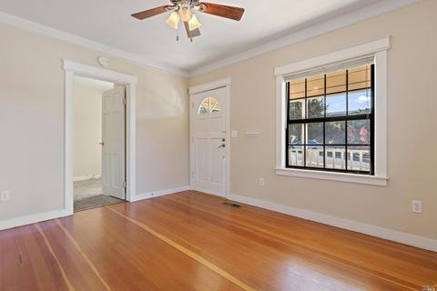 563 E H St, Benicia, CA 94510 photo 6