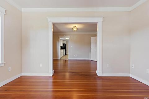 563 E H St, Benicia, CA 94510 photo 4