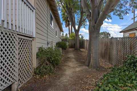 563 E H St, Benicia, CA 94510 photo 31