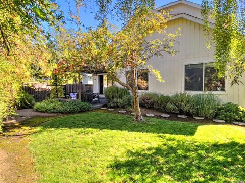 563 Gregory Cir, Sonoma, CA 95476 photo 18