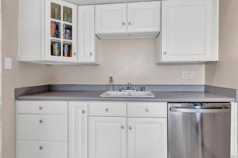 518 E Colorado St, Fairfield, CA 94533 photo 15
