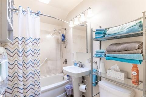 1368 Leonard Dr, San Leandro, CA 94577 photo 3