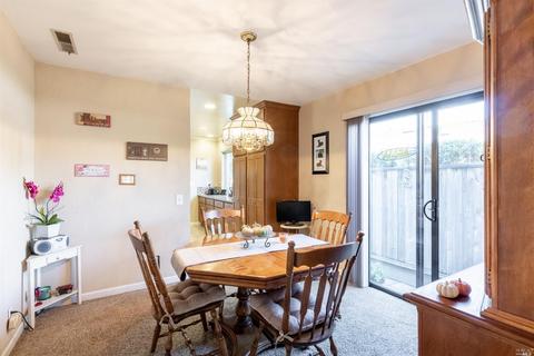 1368 Leonard Dr, San Leandro, CA 94577 photo 1
