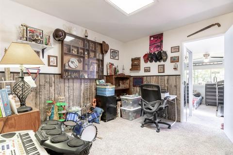 1368 Leonard Dr, San Leandro, CA 94577 photo 23