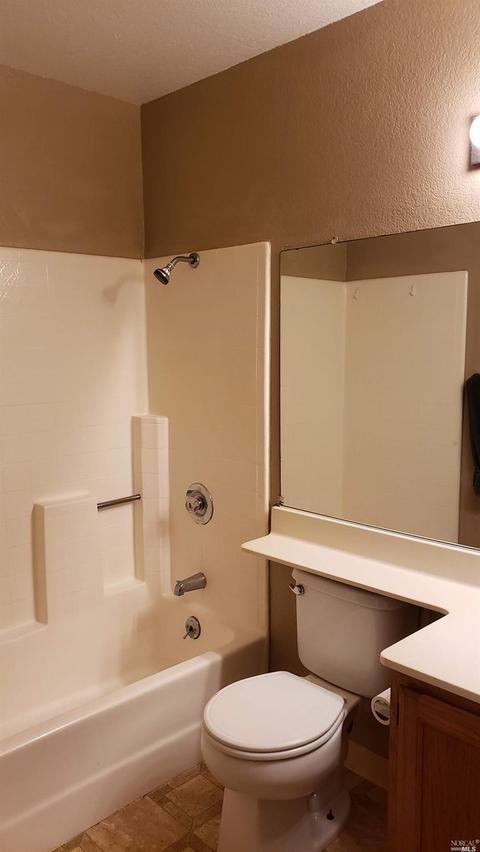 819 Milsom Pl, Windsor, CA 95492 photo 14