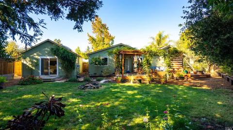 859 Echo Ct, Petaluma, CA 94954 photo 1