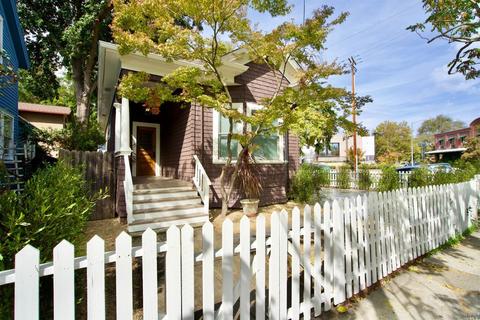 565 Brown St, Napa, CA 94559 photo 1