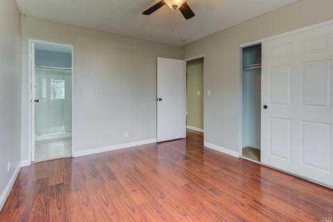 155 Betty Ct, Vallejo, CA 94589 photo 32