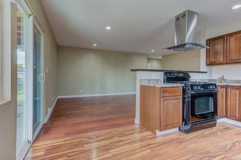 155 Betty Ct, Vallejo, CA 94589 photo 18