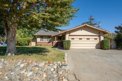 440 Amesbury Dr, Dixon, CA 95620 photo 1
