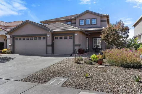 2219 Garnet Dr, Vallejo, CA 94591 photo 1
