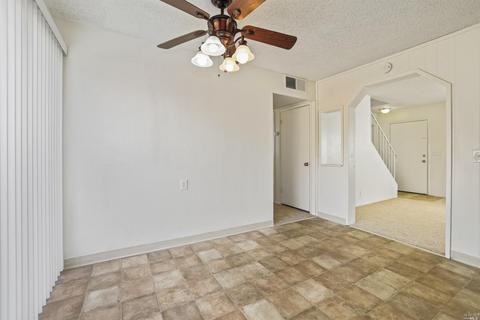 349 Springvalley Dr, Vacaville, CA 95687 photo 13
