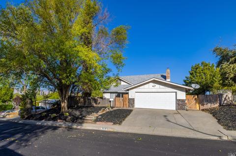 349 Springvalley Dr, Vacaville, CA 95687 photo 2