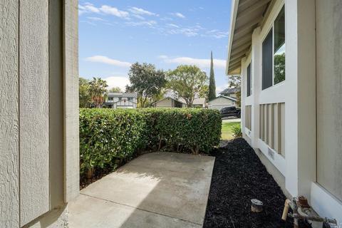 115 Prospect Pl, Vacaville, CA 95687 photo 43