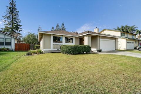 115 Prospect Pl, Vacaville, CA 95687 photo 2