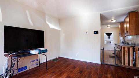 117 Bw Williams Dr, Vallejo, CA 94589 photo 6