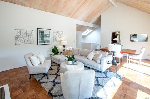 376 Carrera Dr, Mill Valley, CA 94941 photo 7