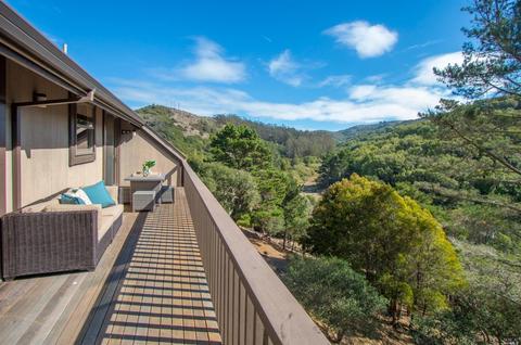 376 Carrera Dr, Mill Valley, CA 94941 photo 1