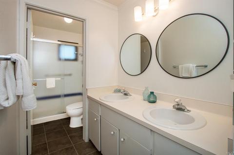 376 Carrera Dr, Mill Valley, CA 94941 photo 27