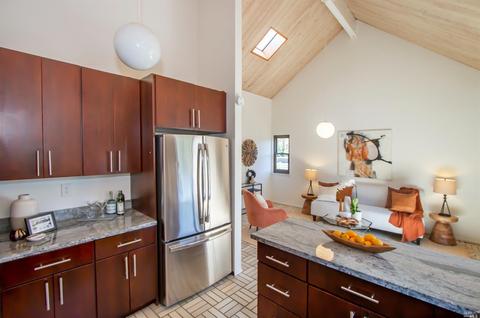 376 Carrera Dr, Mill Valley, CA 94941 photo 17