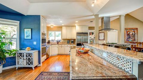 960 Gumview Rd, Windsor, CA 95492 photo 11