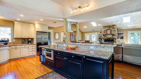 960 Gumview Rd, Windsor, CA 95492 photo 9