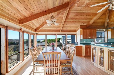 74 Surfbird Ct, Bodega Bay, CA 94923 photo 5