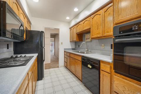 832 Oakwood Ave, Vallejo, CA 94591 photo 14