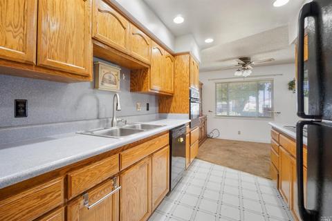 832 Oakwood Ave, Vallejo, CA 94591 photo 15
