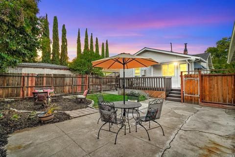 624 Allen St, Martinez, CA 94553 photo 21