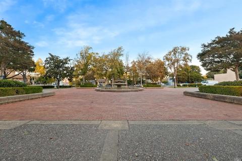 624 Allen St, Martinez, CA 94553 photo 24