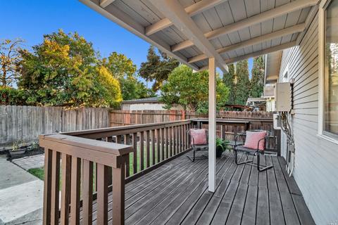 624 Allen St, Martinez, CA 94553 photo 19