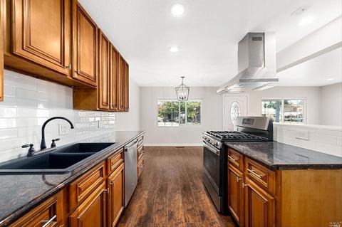 946 Oakwood Ave, Vallejo, CA 94591 photo 18