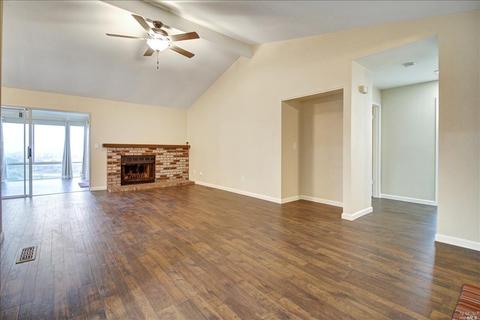 468 Phoenix Cir, Vallejo, CA 94589 photo 9