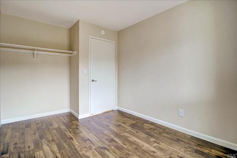 468 Phoenix Cir, Vallejo, CA 94589 photo 23